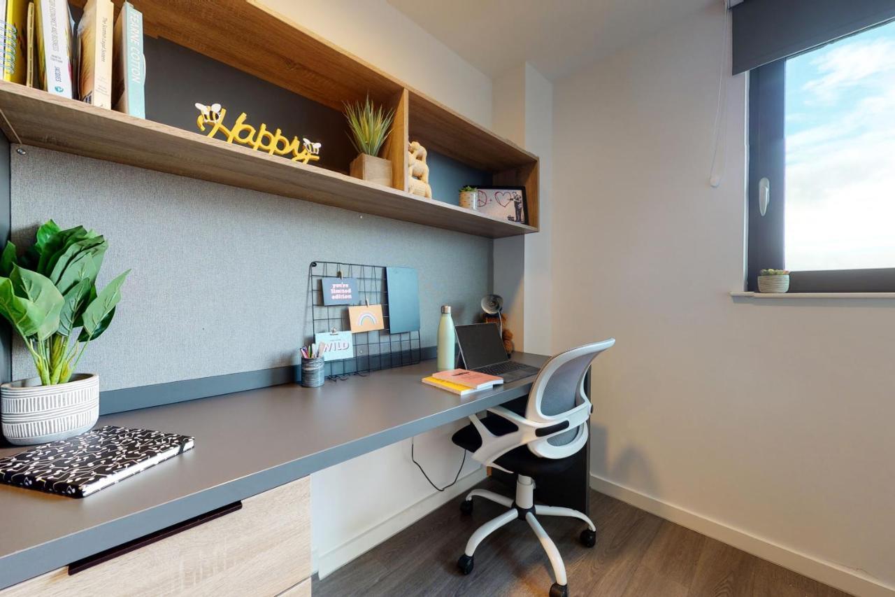 Canvas Glasgow: Private Rooms and Studios with Shared Kitchen Near City Centre Exterior photo