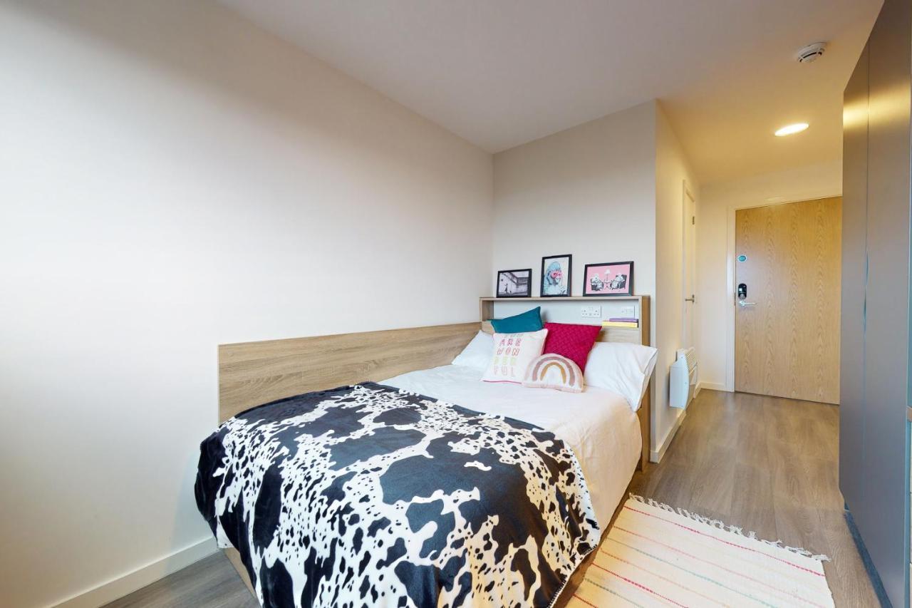 Canvas Glasgow: Private Rooms and Studios with Shared Kitchen Near City Centre Exterior photo